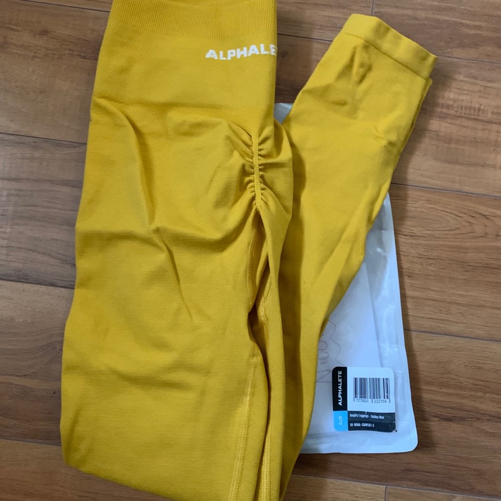 Alphalete Amplify Leggings